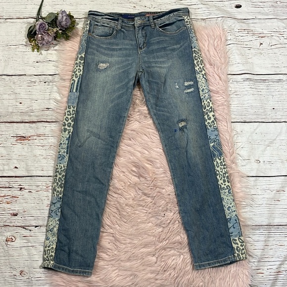 Anthropologie Pilcro Leopard Side Stripe Distressed Denim Boyfriend Jeans - Picture 2 of 11